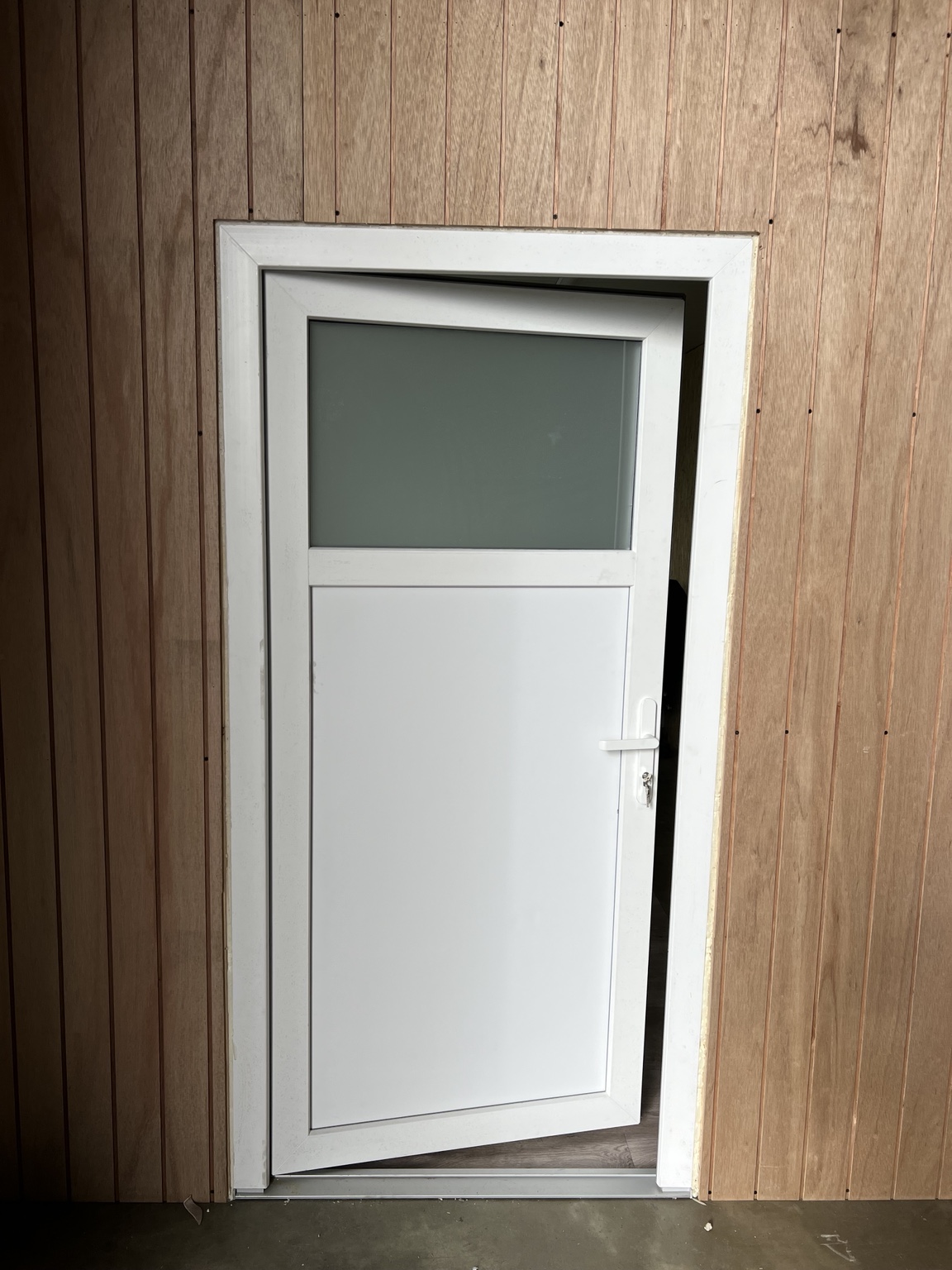 Porte de service PVC 1/4 vitrée en stock